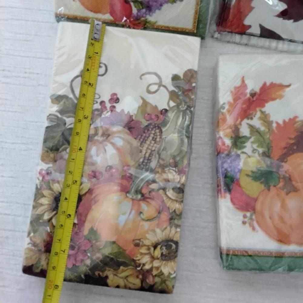 Autumn Harvest and Leaf Party Print Napkin And Treat Bags Bundle - Picture 7 of 11